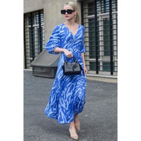 Madmext MG1797 Saks Desenli V Yaka Midi Elbise