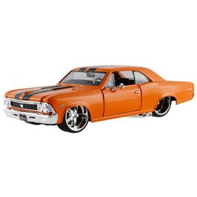 Maisto 1:24 31333 1965 Chevrolet Chevelle SS Araba