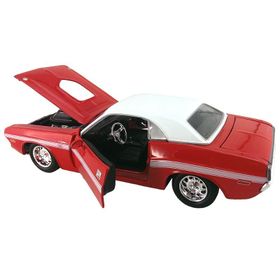 Maisto 1:24 Dodge Challenger Model Araba