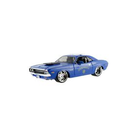 Maisto 1:24 Dodge Challenger Model Araba