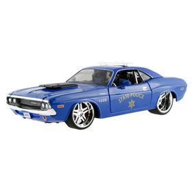Maisto 1:24 Dodge Challenger Model Araba