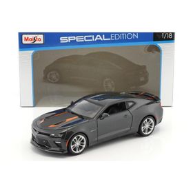 Maisto 2017 Chevrolet Camaro Fifty 1/18 Model Araba