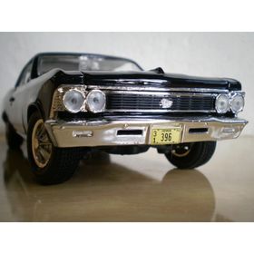 Maisto 31960 1966 Chevrolet Chevelle SS 396 1:24 Model Araç