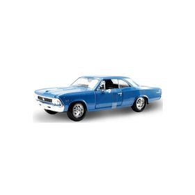 Maisto 31960 1966 Chevrolet Chevelle SS 396 1:24 Model Araç