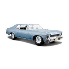 Maisto Chevrolet Nova SS 1970 1:24 Special Edition Mavi Model Araba