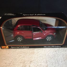 Maisto Chrysler Pt Cruıser 1:18 S/E Mor Model Araba