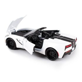 Maisto Corvette Stingray 1:24 Maket Kit