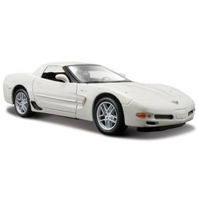 Maisto Corvette Z06 1:24 S/E Beyaz Model Araba