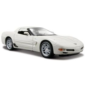 Maisto Corvette Z06 1:24 S/E Beyaz Model Araba