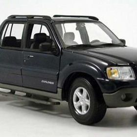 Maisto Ford Explorer Sport Trac 1:25 Siyah Model Araba