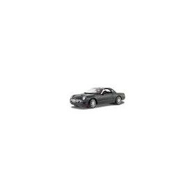 Maisto Ford Thunderbird 2002 1:1 S/E Siyah Model Araba