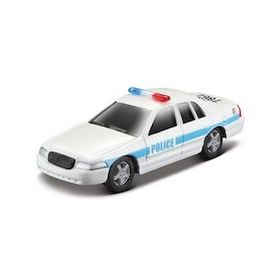 Maisto Fresh Metal Ford Crown 7.5 cm Model Aracı