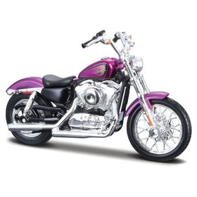 Maisto Harley Davidson 2013 XL1200V Seventy Two 1:18 Model Motorsiklet