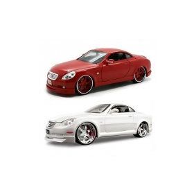 Maisto Lexus Sc 430 (31629) 1:18 Model Araç