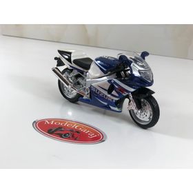 Maisto Suzuki GSX-R750 1:18 Model Motorsiklet