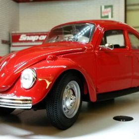 Maisto Volkswagen Beetle 1:24 S/E Kırmızı Model Araba