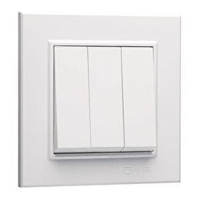 Makel Karea Üçlü 3 Tuşlu 1+3 Beyaz Anahtar