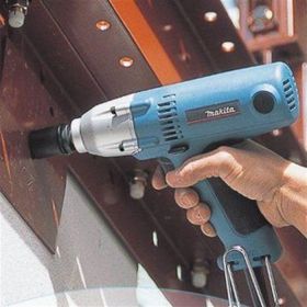 Makita 6953 280 W Darbeli Somun Sıkma Makinesi