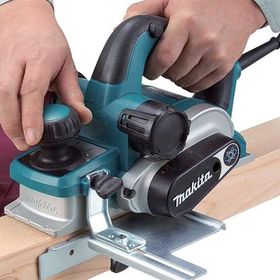 Makita KP0810C El Planya