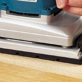 Makita Titreşimli BO4901 (330 W) Zımparalama Makinesi