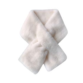 MaNMaNing Beyaz-Bir Peluş Polar Kadın Atkı