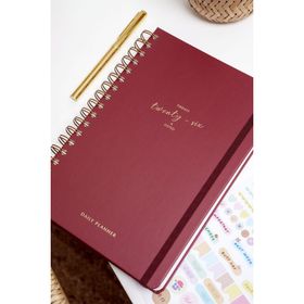 Matt Notebook 2026 Yılı Günlük Spiralli 16x24 cm 12 Aylık Bordo Ajanda