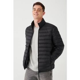 Mavi 0110016-900 Siyah Kapüşonlu Erkek Şişme Mont