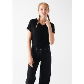 Mavi 166449-900 V Yaka Siyah Basic Kadın T-shirt