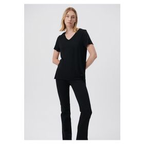 Mavi 166775-900 V Yaka Siyah Basic Kadın Tişört