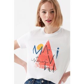 Mavi 168892-620 Beyaz Üçgen Baskılı İstanbul Kadın T-shirt