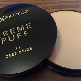 Max Factor Creme Puff 42 Deep Beige - No:42 Deep Beige Pudra