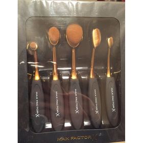 Max Factor Oval Fırça Seti
