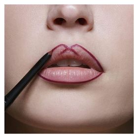 Maybelline Color Sensational No:92 Divine Wine Koyu Kırmızı Dudak Kalemi