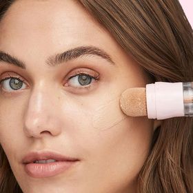 Maybelline New York Instant Perfector Glow 4in1 01 Light 20 ml Fondöten