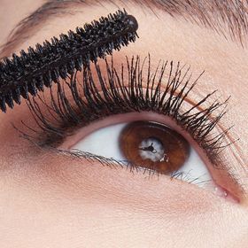 Maybelline New York Lash Sensational Sky High Maskara