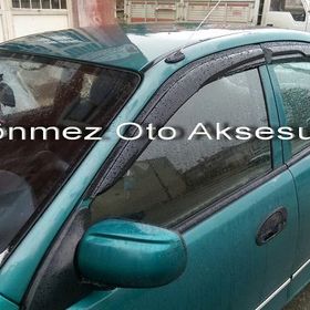 Mazda 323 Famia 1996-1999 Arası 4 Mügen Cam Rüzgarlığı