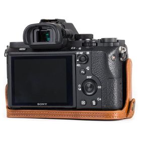 Megagear MG1125 Açık Kahverengi Sony Alpha A7S Iı, A7R Iı, A7 Iı Fotoğraf Makinesi Çantası