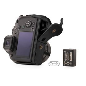 Megagear MG1223 Siyah Fotoğraf Makinesi Çantası