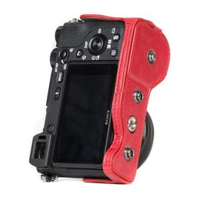 Megagear MG1235 Kırmızı Sony Alpha A6500 Fotoğraf Makinesi Çantası