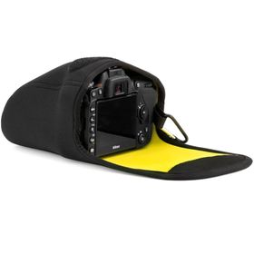 Megagear MG1252 Nikon D7500 Neopren Kamera Kılıfı