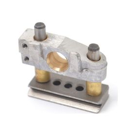 Megatex M772 / 6001801 244011A BC-4-18 Çuvalağzı Dikiş Makinesi Dişli Taşıyıcı Mafsal