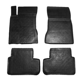 Mercedes B Serisi 2012 Model 3D Havuzlu Paspas