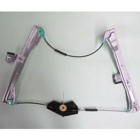 Mercedes C Class-W204 2007-2011 Sol Elektrikli Motorsuz Ön Cam Krikosu