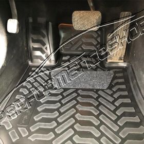 Mercedes E Serisi W212 2009-2016 3D Havuzlu Paspas