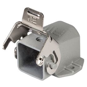 Mete 29014S 3x10A 2P E Eğik Makine Priz Gövde