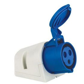 Mete Enerji 406611V 3x32A 2P+E 6h/50-60Hz 220-240 Watt IP44 Cee Norm Vida Bağlantılı Eğik Gövdeli Duvar Prizi