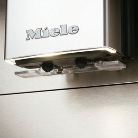 Miele CM 7550 Coffee Passion Tam Otomatik Solo Kahve Makinesi