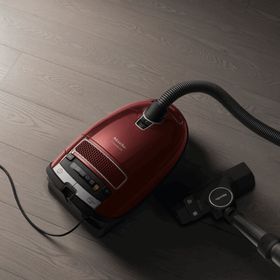 Miele Complete C3 Cat&Dog PowerLine SGEF5 Bordeaux Elektrikli Süpürge