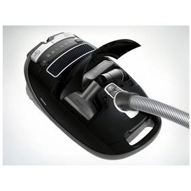 Miele Complete C3 Parquet XL Obsidian Siyahı Toz Torbalı Süpürge