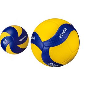 Mikasa V200W Voleybol Topu